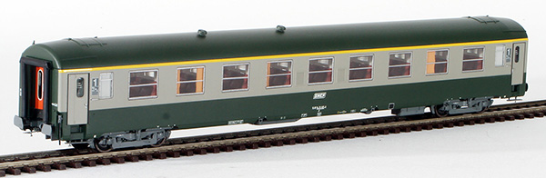 Consignment RE VB-074 - REE Modeles French 1st Class Passenger Car of the SNCF